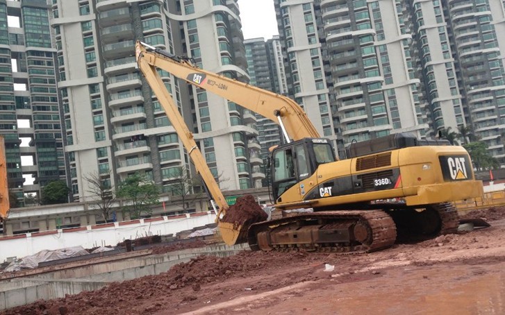 long reach excavator boom