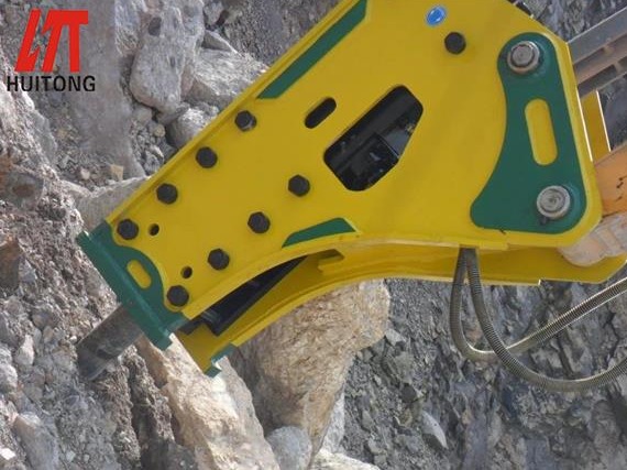 Common problems of excavator hydraulic breaker