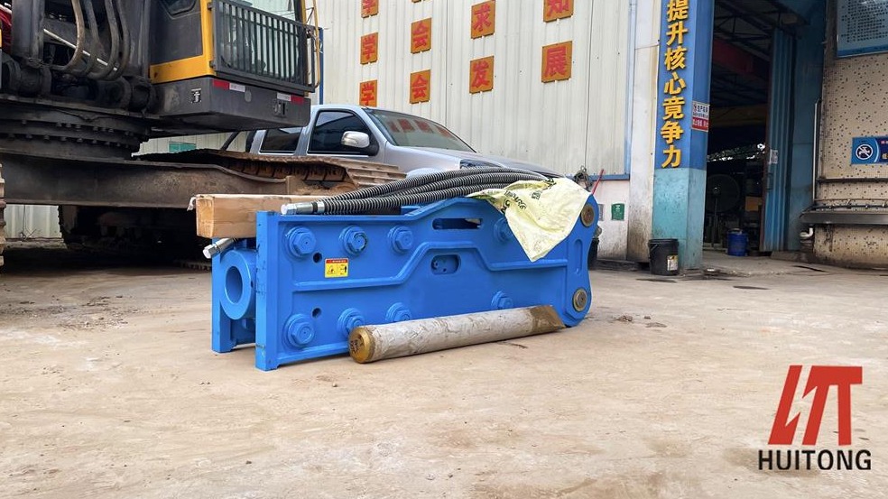 Precautions for the use of excavator hydraulic hammer