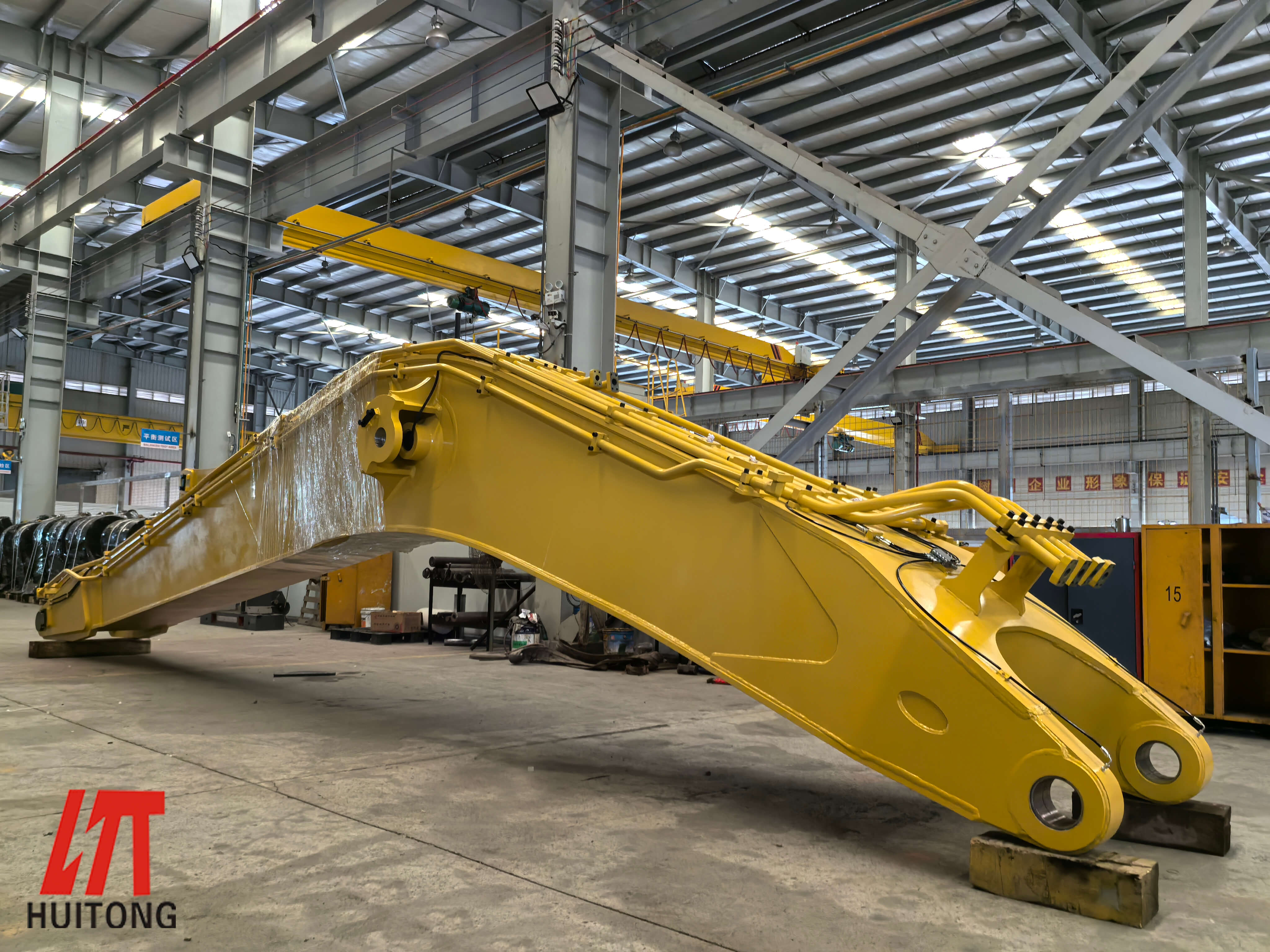 Five major culprits of the broken pin of the excavator long arm